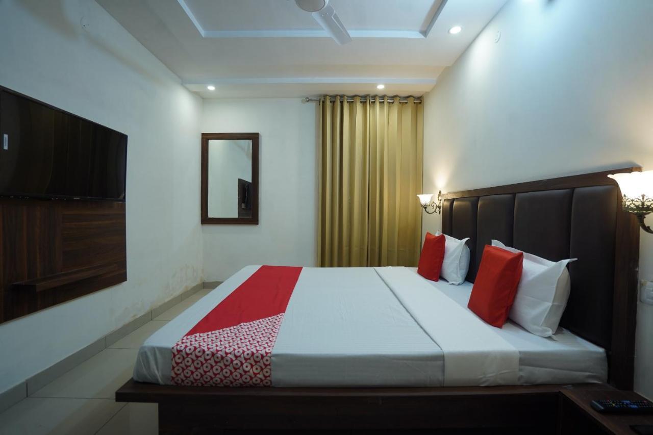 Hotel O Grey Orchid Ludhiana Esterno foto