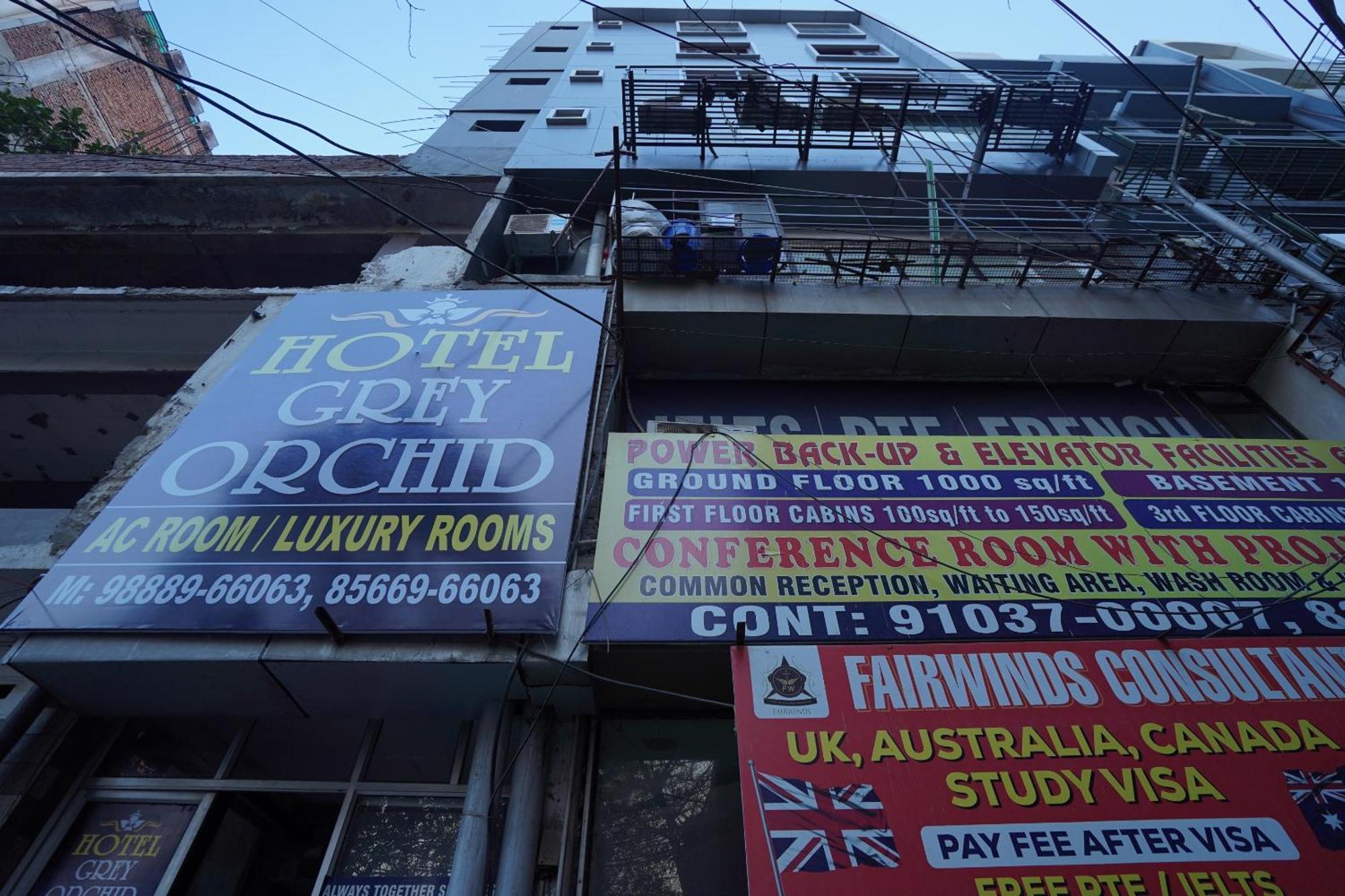 Hotel O Grey Orchid Ludhiana Esterno foto