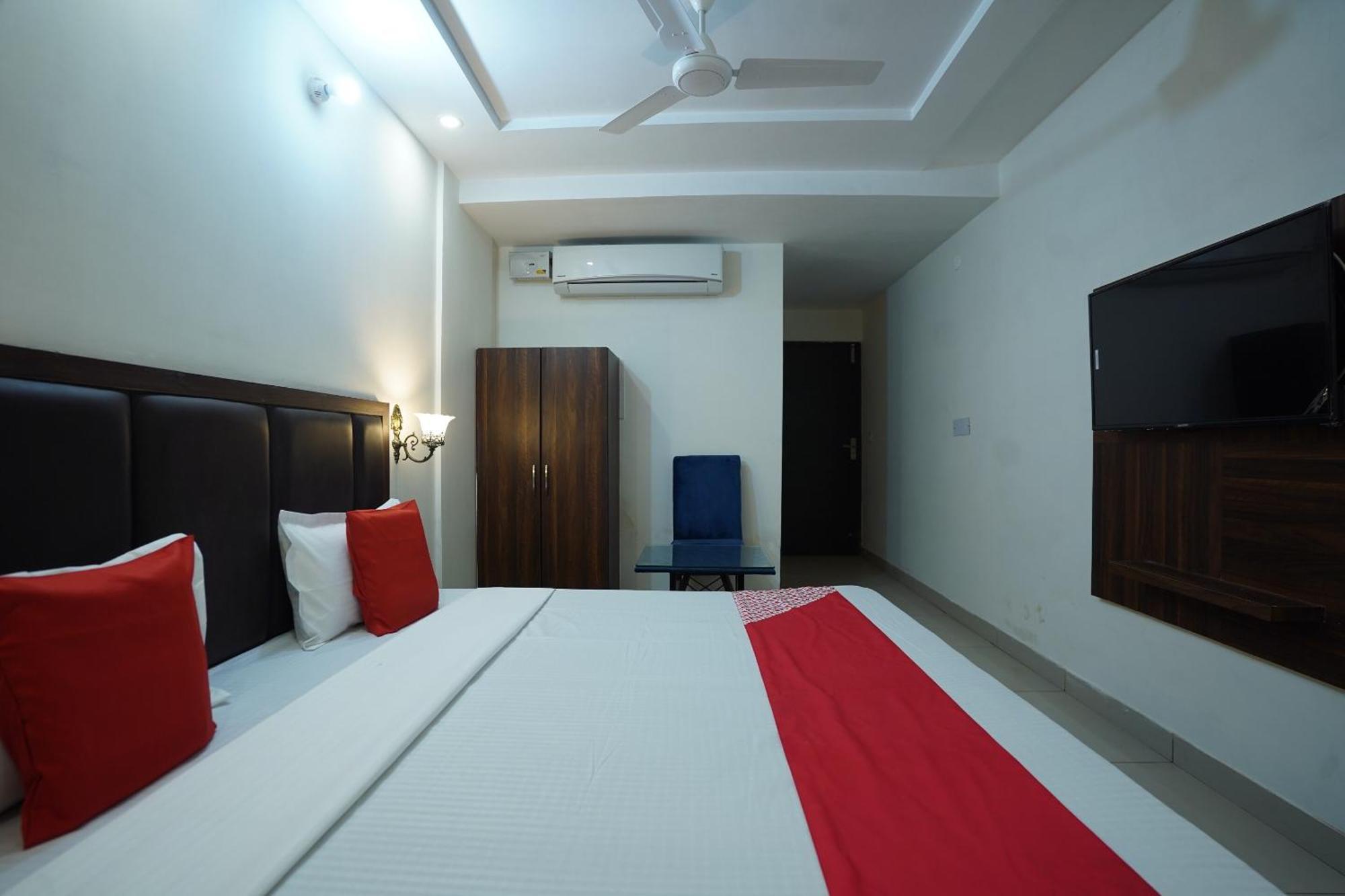 Hotel O Grey Orchid Ludhiana Esterno foto