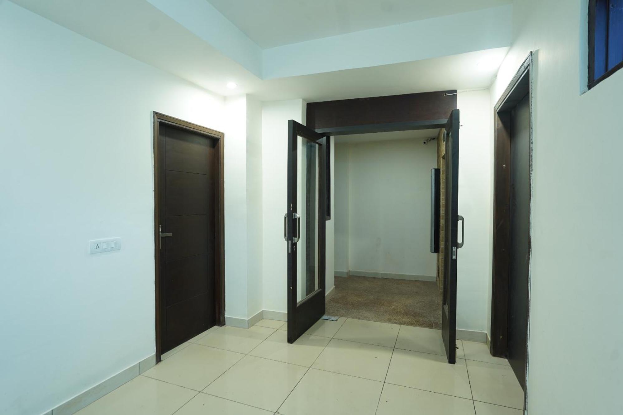 Hotel O Grey Orchid Ludhiana Esterno foto